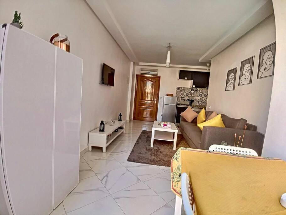 Appartement Center De Gueliz Avec Piscine Marrakesh Exterior photo